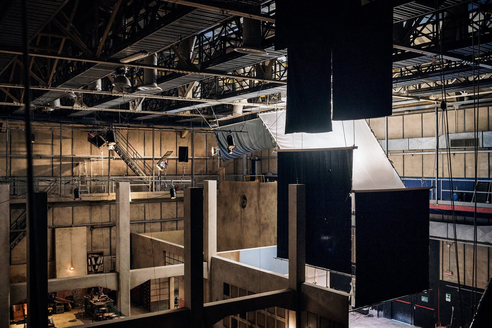 On Set — Matteo Zannoni