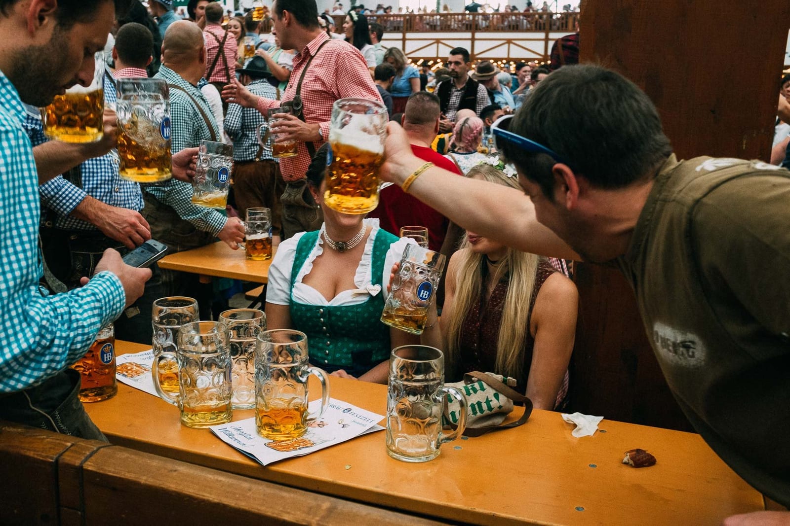 Oktoberfesta — Giacomo Vesprini