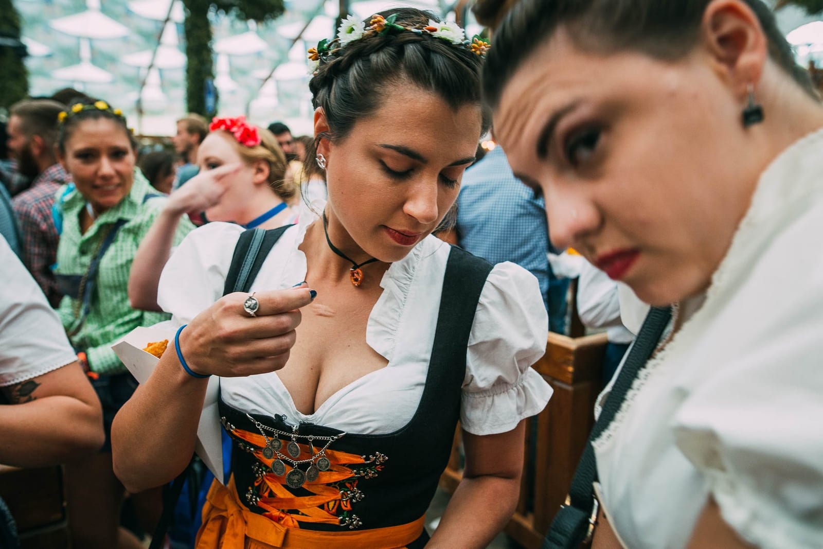 Oktoberfesta — Giacomo Vesprini